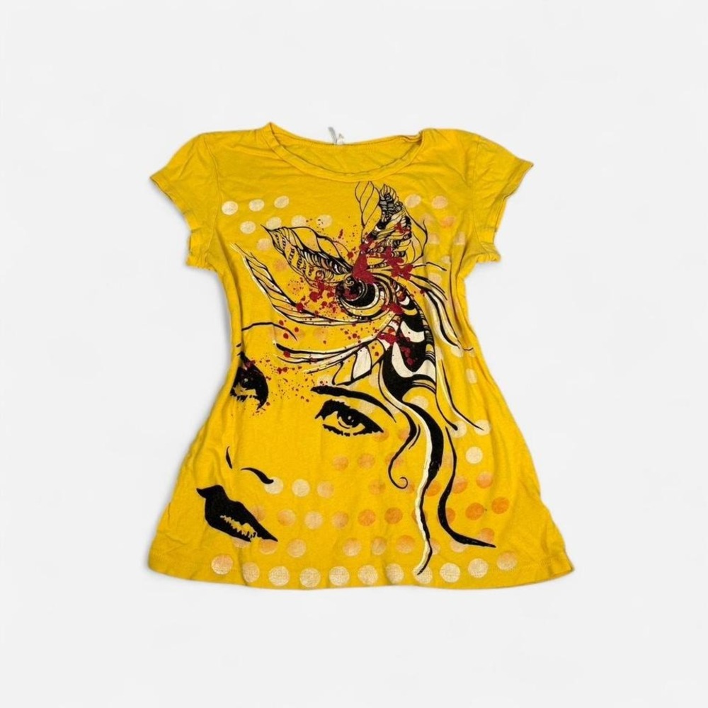 Vintage y2k Max Rave yellow short sleeve baby tee with cool graphic face print